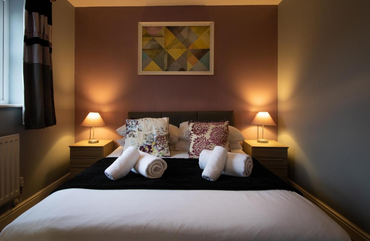 Cranesbill Serviced Accommodation - Bicester Oxfordshire ภายนอก รูปภาพ