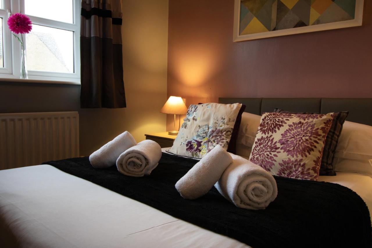 Cranesbill Serviced Accommodation - Bicester Oxfordshire ภายนอก รูปภาพ