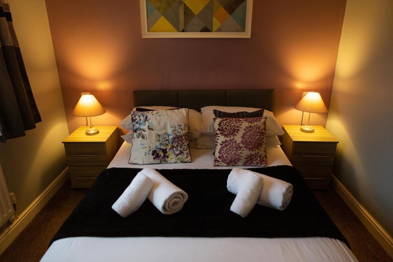Cranesbill Serviced Accommodation - Bicester Oxfordshire ภายนอก รูปภาพ