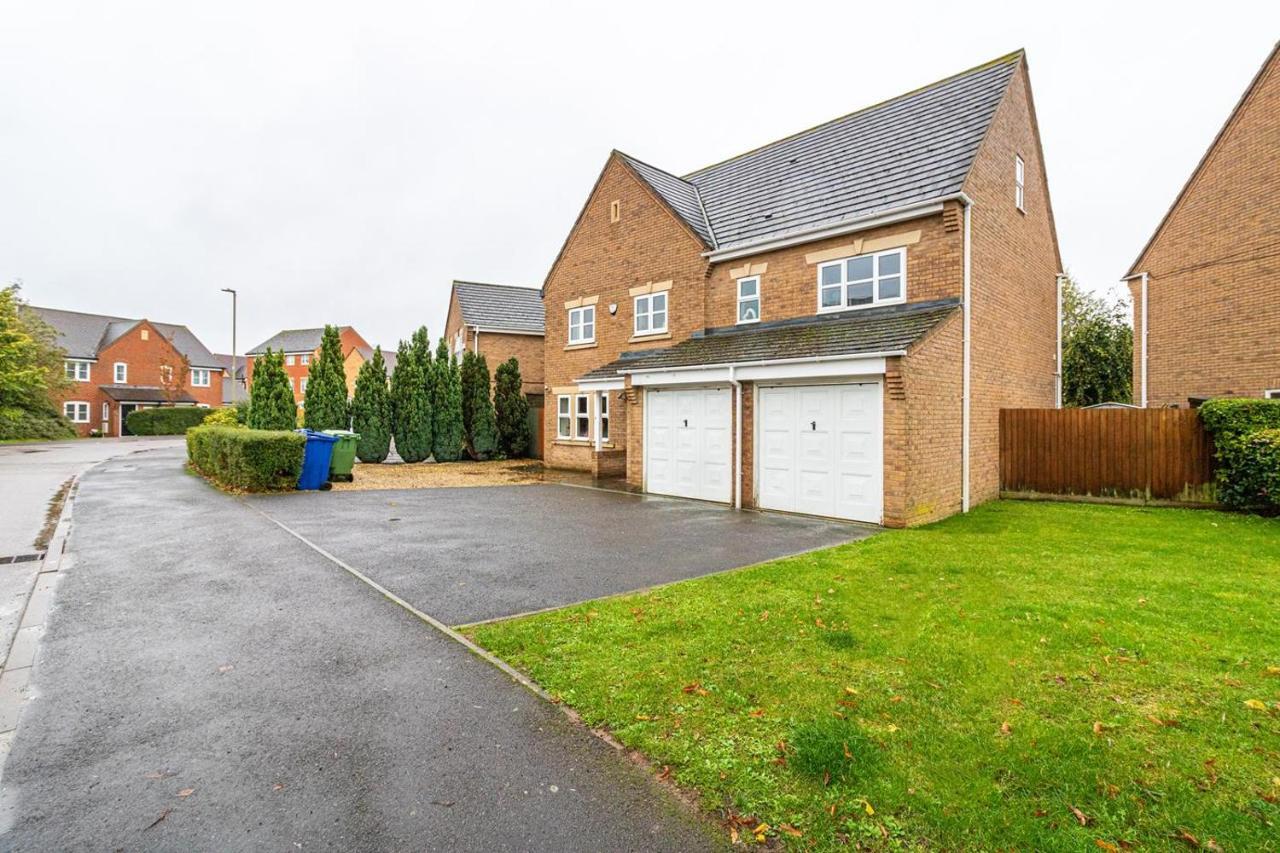 Cranesbill Serviced Accommodation - Bicester Oxfordshire ภายนอก รูปภาพ