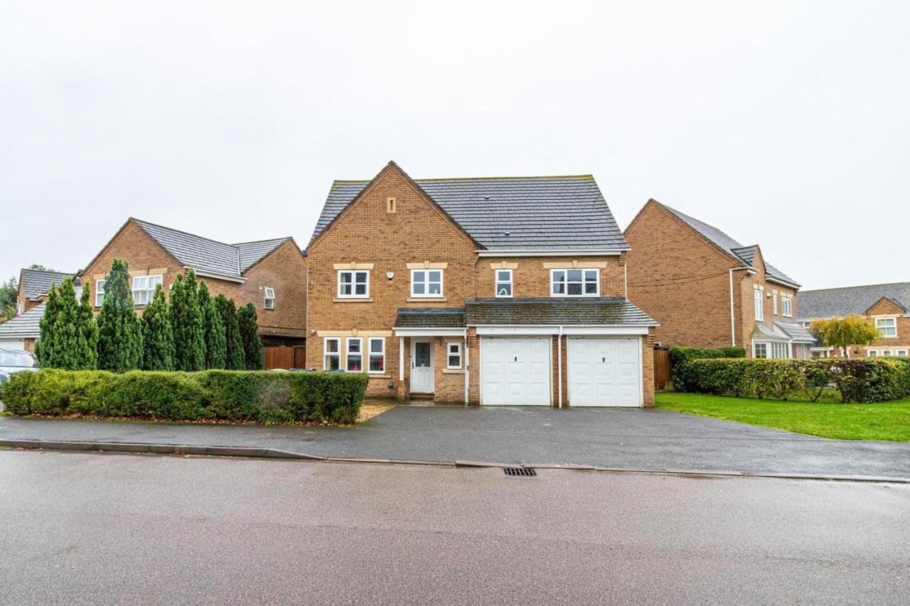 Cranesbill Serviced Accommodation - Bicester Oxfordshire ภายนอก รูปภาพ