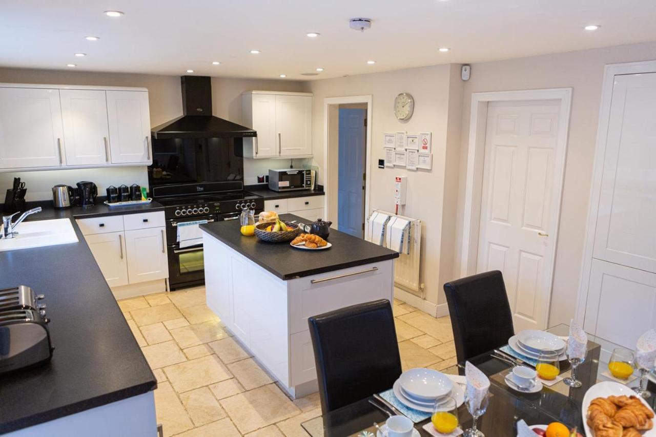 Cranesbill Serviced Accommodation - Bicester Oxfordshire ภายนอก รูปภาพ