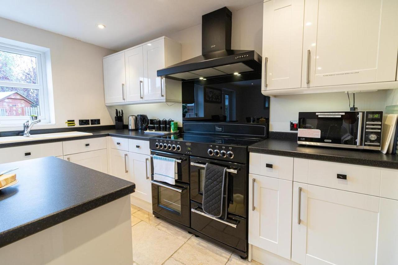 Cranesbill Serviced Accommodation - Bicester Oxfordshire ภายนอก รูปภาพ
