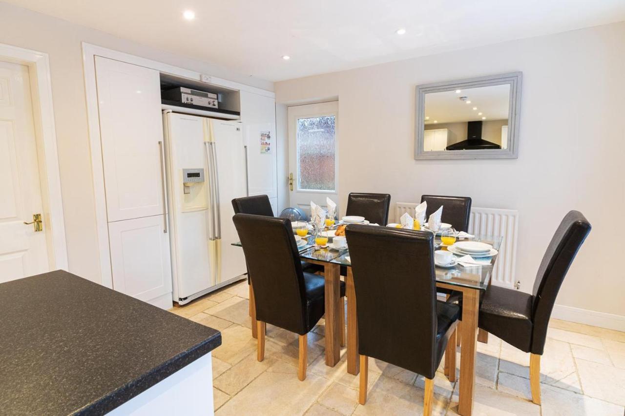 Cranesbill Serviced Accommodation - Bicester Oxfordshire ภายนอก รูปภาพ